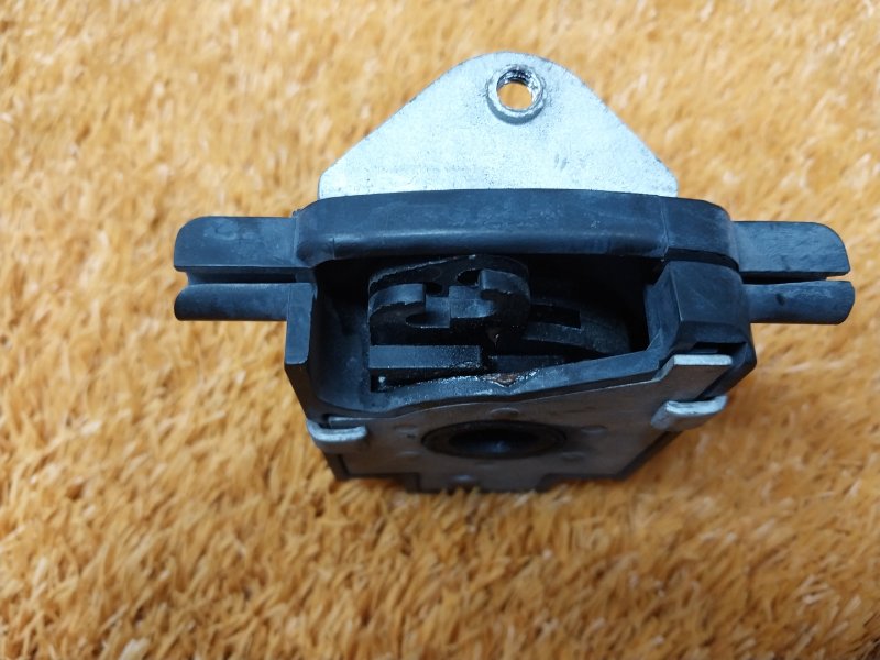 замок капота, 700 рублей, Красноярск