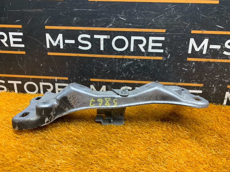 Кронштейн КПП, 510 рублей, Красноярск