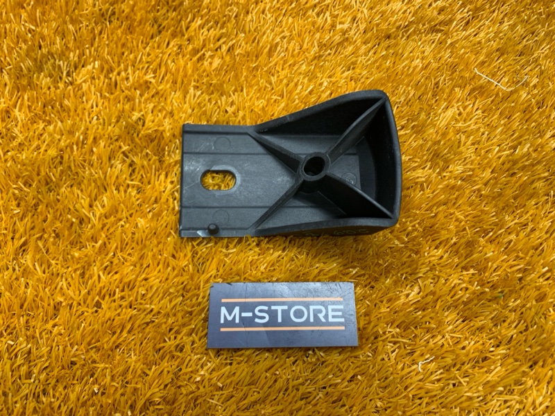 кронштейн, 700 рублей, Красноярск