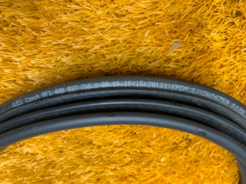 Уплотнитель багажника, 1220 рублей, Красноярск