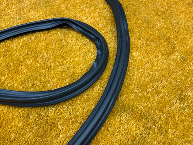 уплотнитель двери, 1820 рублей, Красноярск