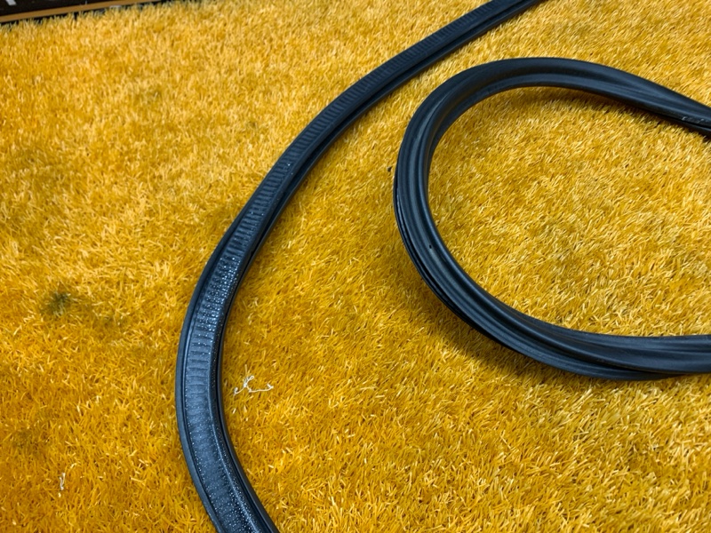 уплотнитель двери, 1820 рублей, Красноярск