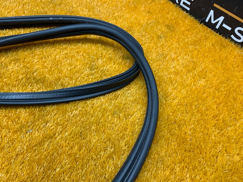 Уплотнитель багажника, 1520 рублей, Красноярск