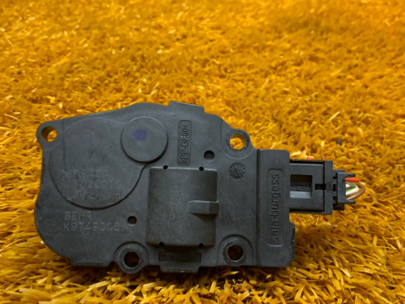 привод заслонки отопителя, 200 рублей, Красноярск