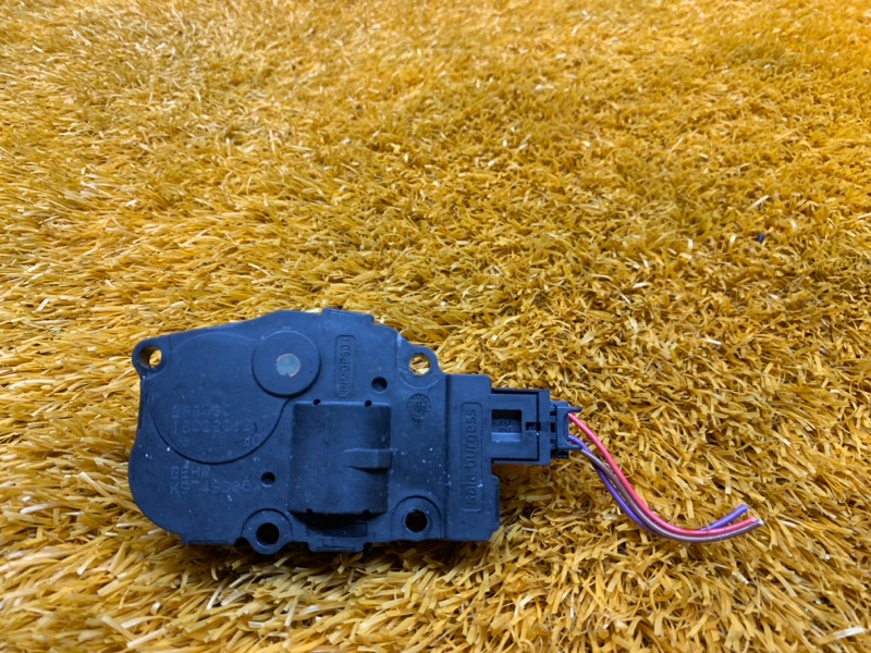 привод заслонки отопителя, 200 рублей, Красноярск