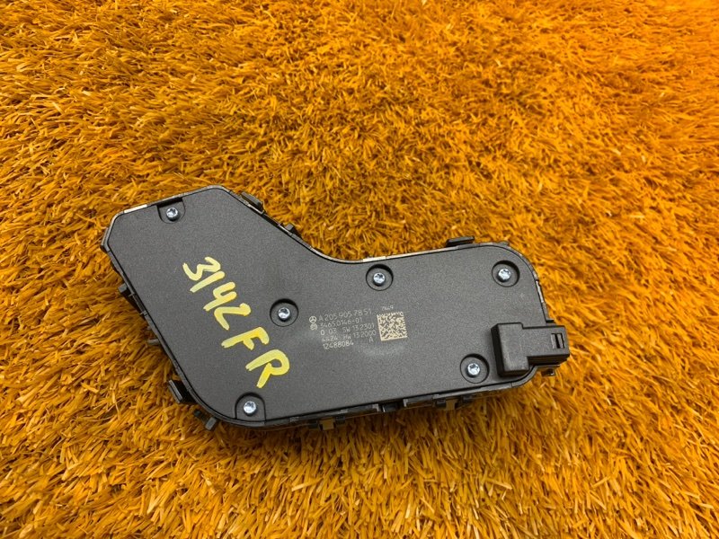 кнопка регулировки сиденья, 2500 рублей, Красноярск