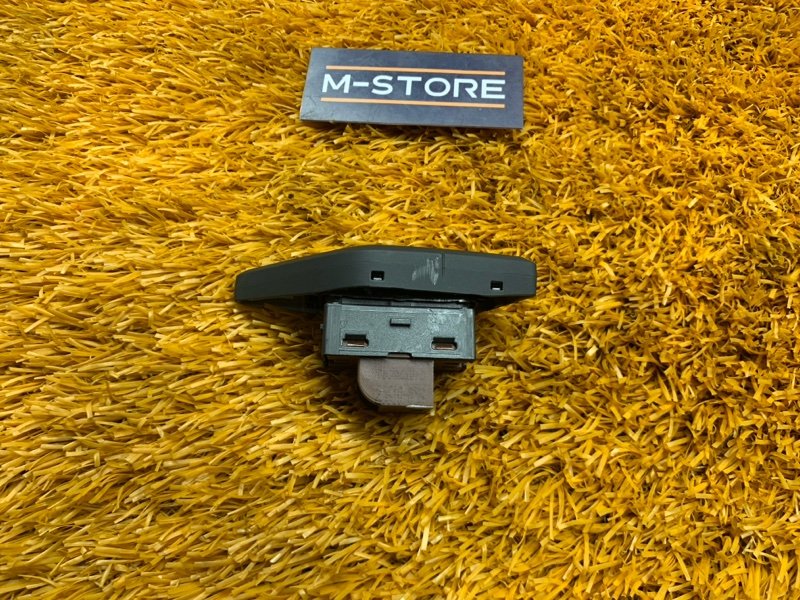 Кнопка центрального замка, 500 рублей, Красноярск