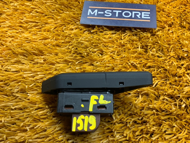 Кнопка центрального замка, 500 рублей, Красноярск