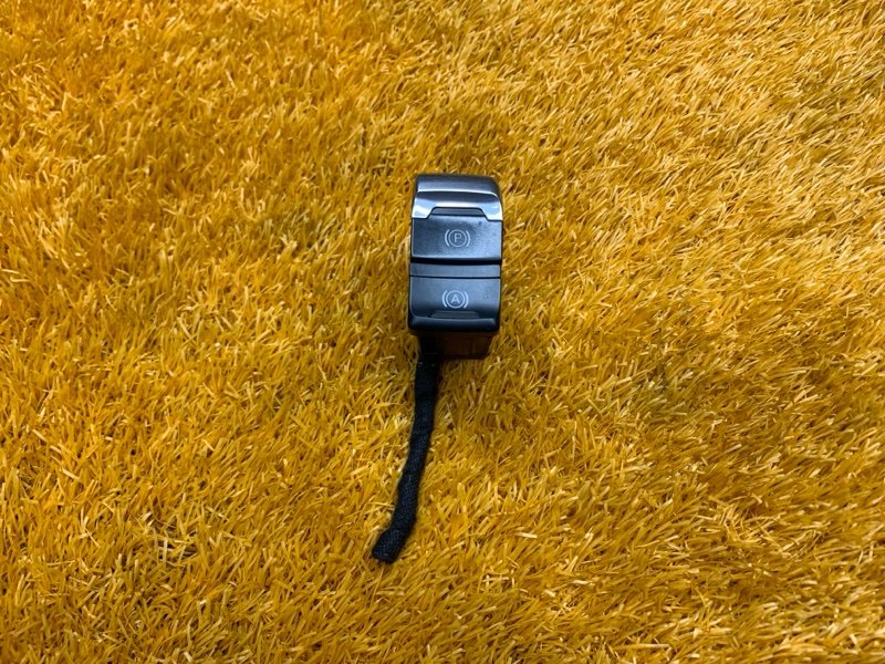 Кнопка стояночного тормоза, 500 рублей, Красноярск