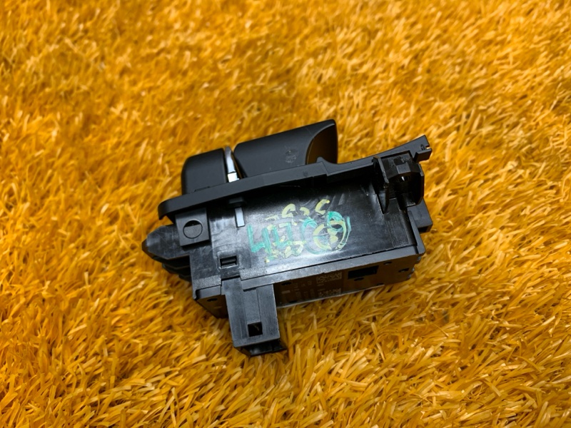 Кнопка стояночного тормоза, 870 рублей, Красноярск