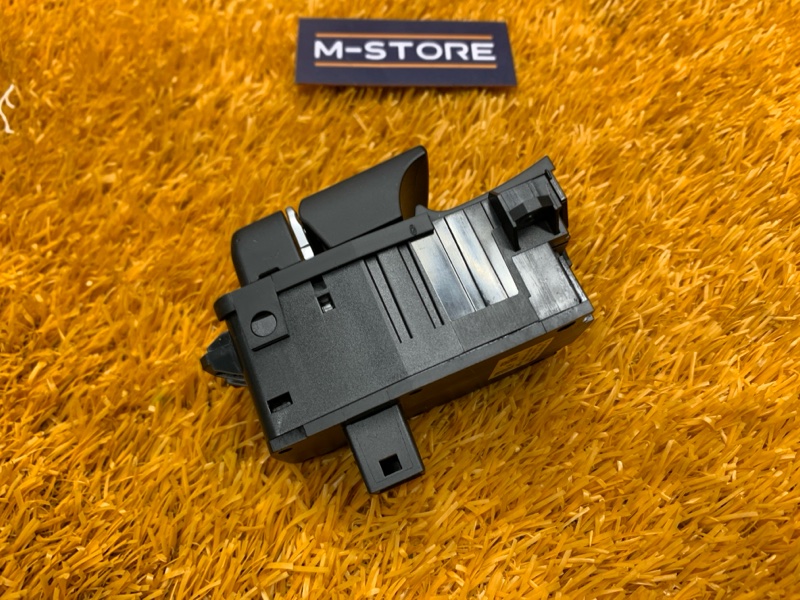 Кнопка стояночного тормоза, 790 рублей, Красноярск