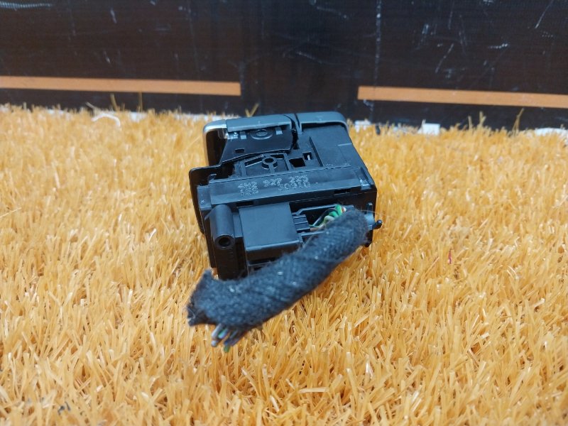 Кнопка стояночного тормоза, 1620 рублей, Красноярск