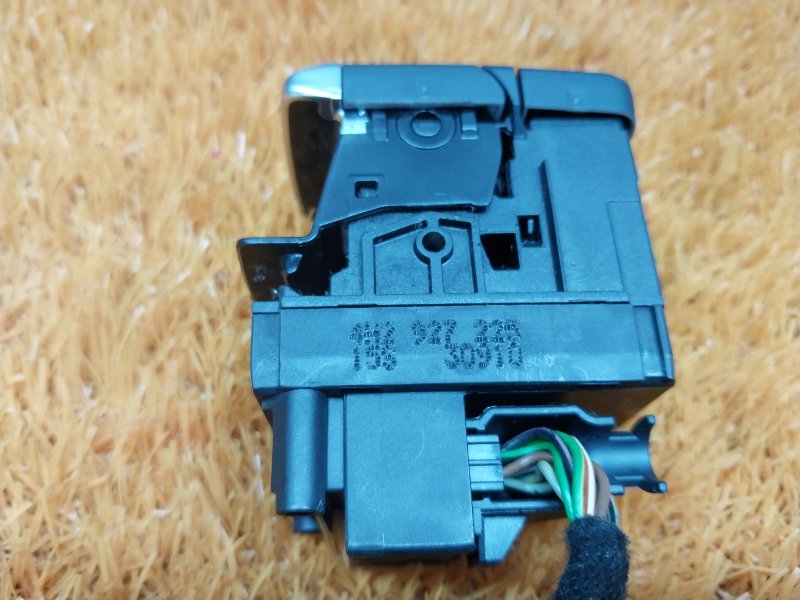 Кнопка стояночного тормоза, 1620 рублей, Красноярск