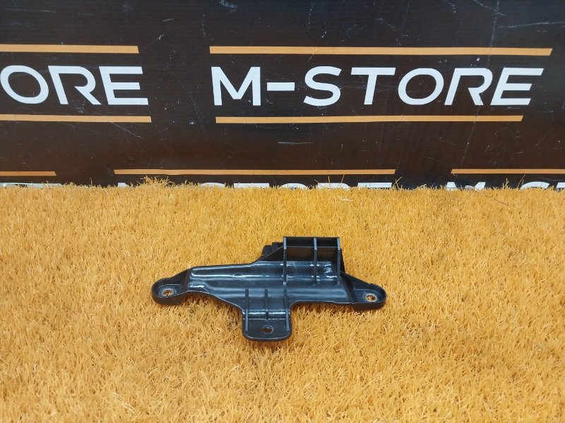 Кронштейн полки багажника, 200 рублей, Красноярск