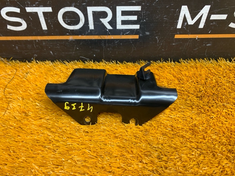 кронштейн замка багажника, 300 рублей, Красноярск