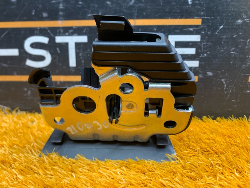 замок багажника, 1200 рублей, Красноярск