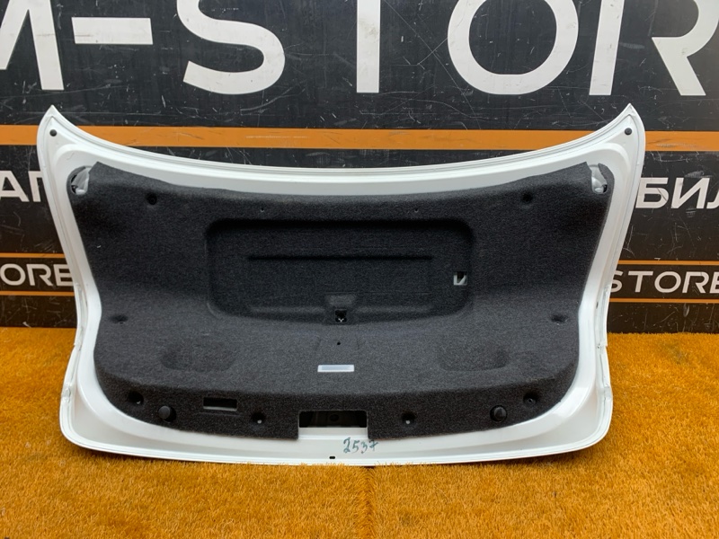 крышка багажника, 4900 рублей, Красноярск