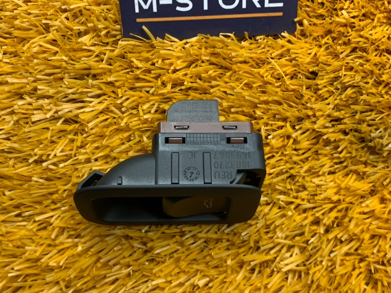 Кнопка открывания багажника, 350 рублей, Красноярск