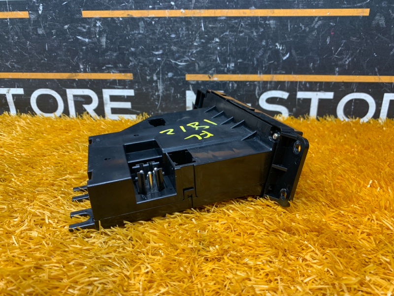 кнопка стеклоподъемника, 300 рублей, Красноярск