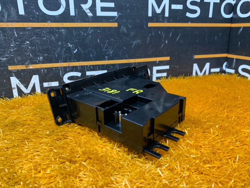 Блок управления стеклоподъемниками, 1420 рублей, Красноярск