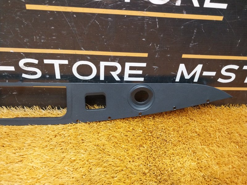 накладка крышки багажника, 1210 рублей, Красноярск