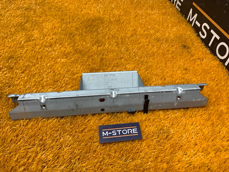 Кронштейн ручки открывания багажника, 340 рублей, Красноярск