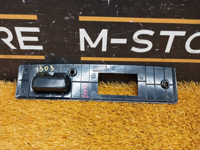 Накладка замка багажника, 290 рублей, Красноярск