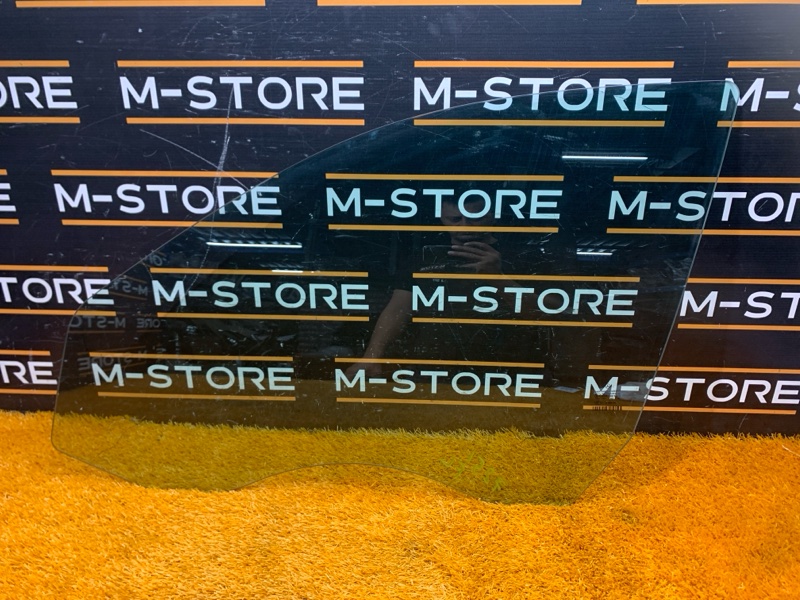 Стекло боковое, 850 рублей, Красноярск