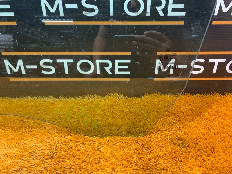 Стекло боковое, 850 рублей, Красноярск