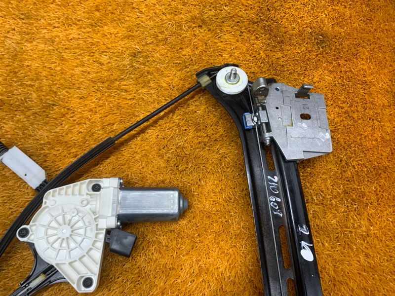 стеклоподъемник, 3110 рублей, Красноярск