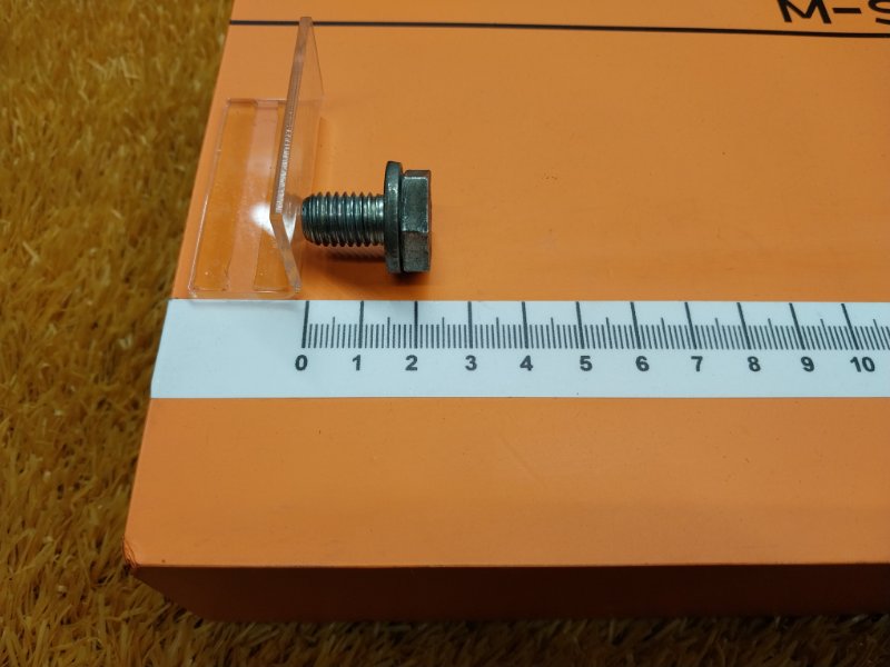 болт гидротрансформатора, 300 рублей, Красноярск