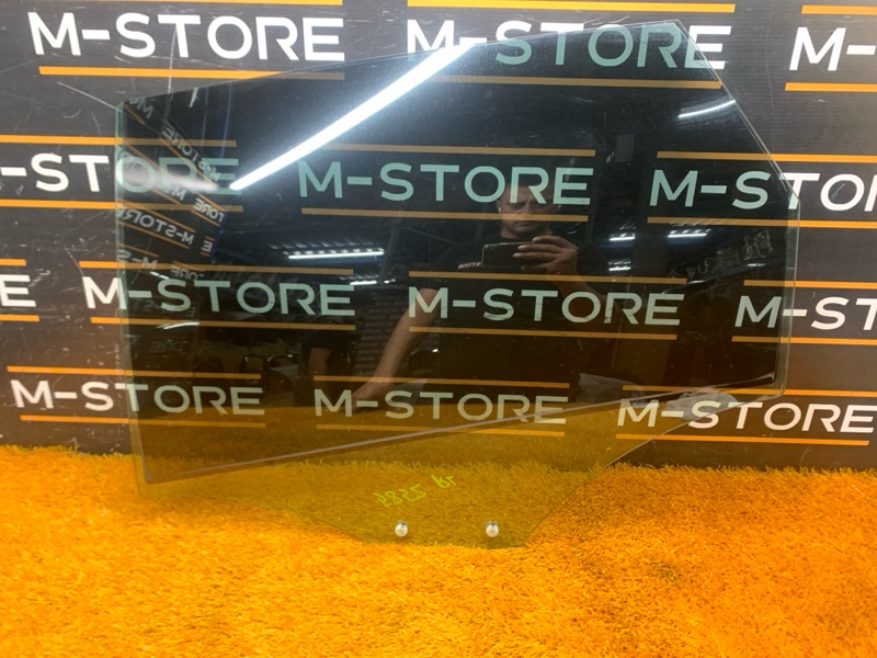 Стекло боковое, 970 рублей, Красноярск