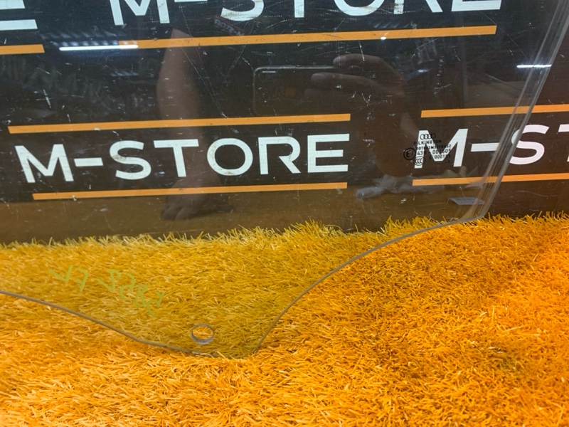 Стекло боковое, 970 рублей, Красноярск