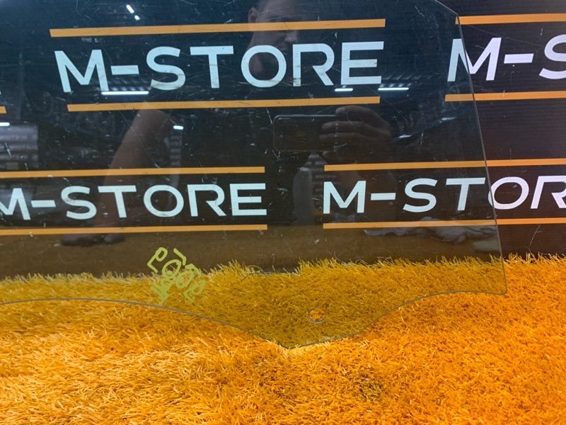 Стекло боковое, 3800 рублей, Красноярск