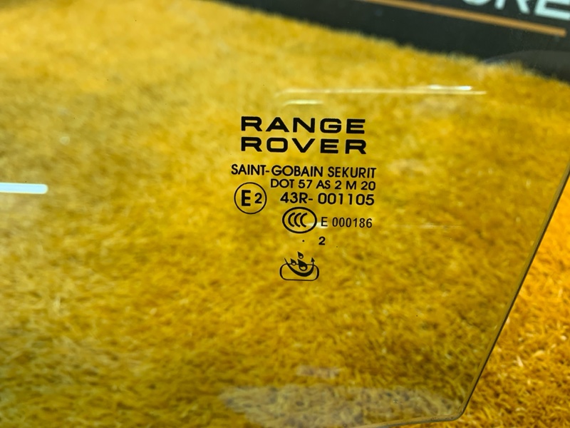 Стекло боковое, 3800 рублей, Красноярск