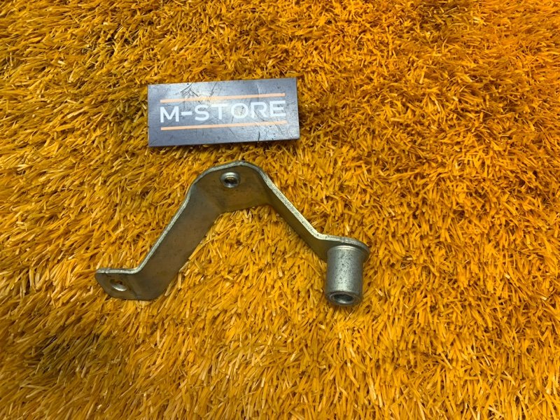 кронштейн, 300 рублей, Красноярск