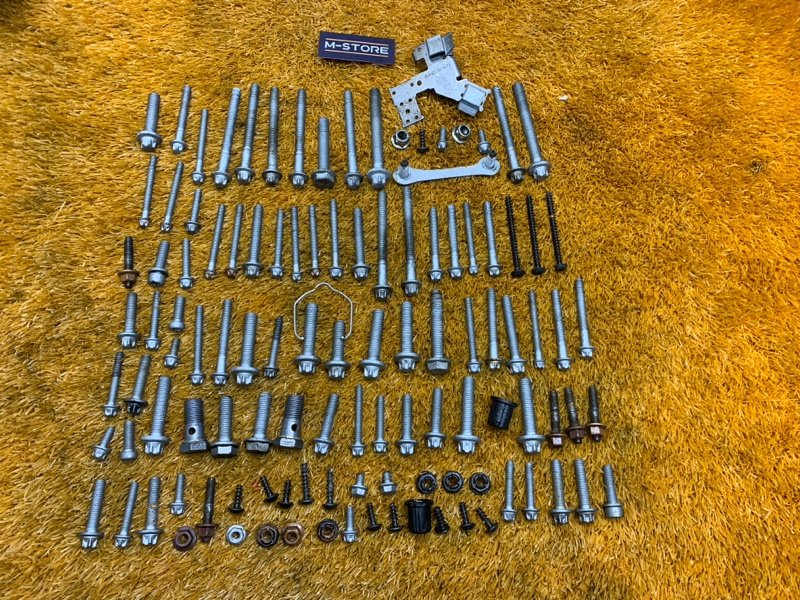 Болты и гайки ДВС, 800 рублей, Красноярск