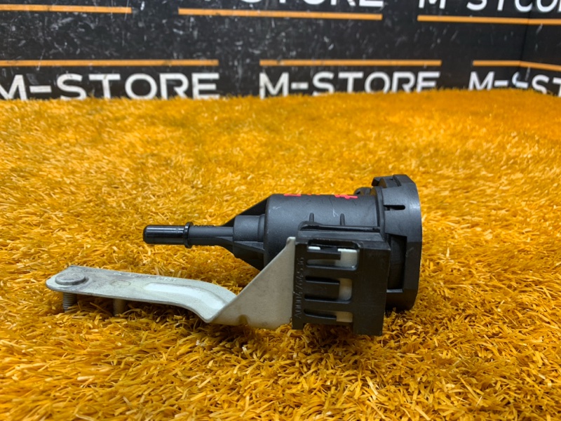 Клапан вентиляции топливного бака, 970 рублей, Красноярск