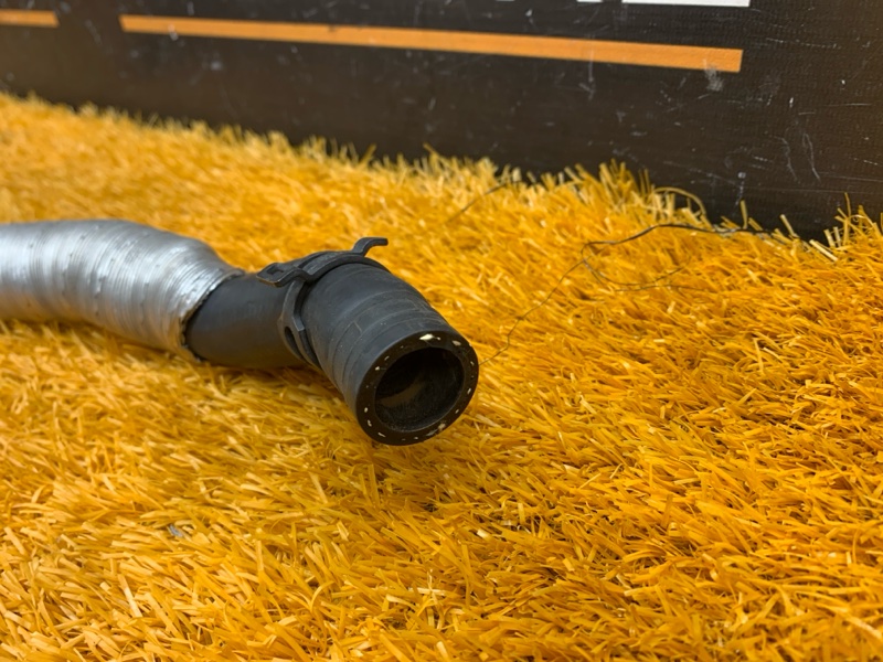 Патрубок системы охлаждения, 500 рублей, Красноярск