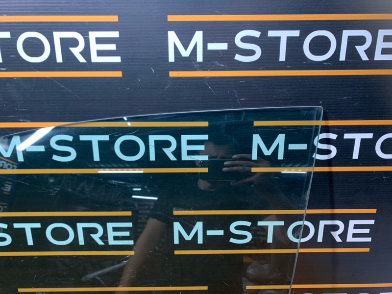 Стекло боковое, 850 рублей, Красноярск