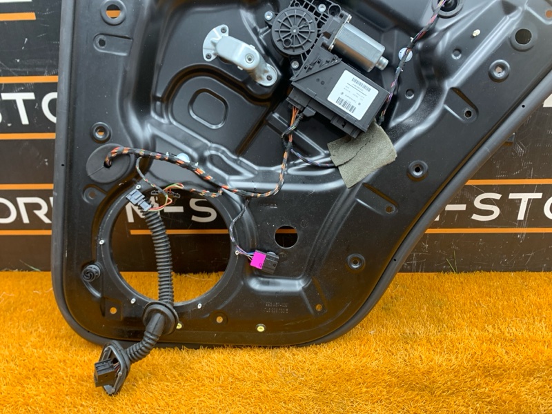 стеклоподъемник, 2000 рублей, Красноярск