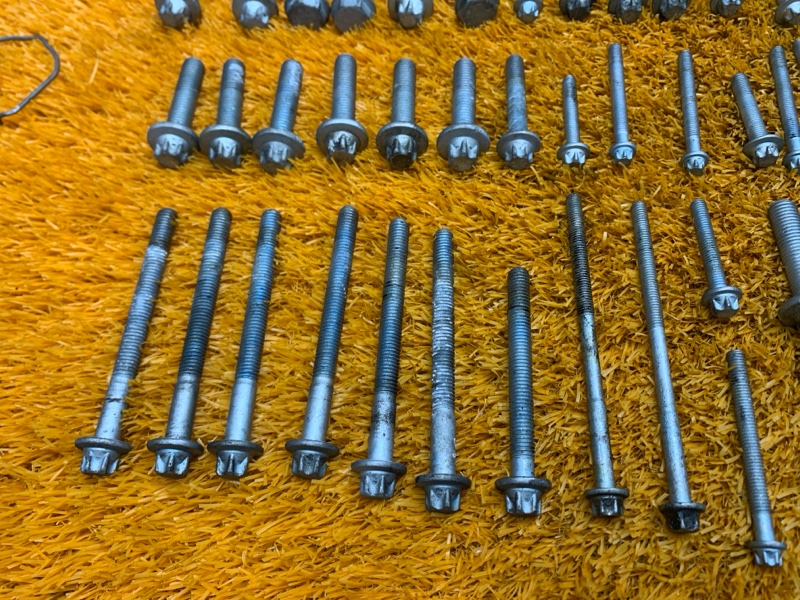 Болты и гайки ДВС, 920 рублей, Красноярск