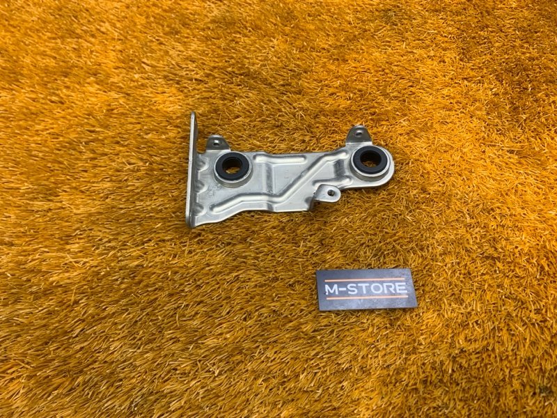 кронштейн, 300 рублей, Красноярск