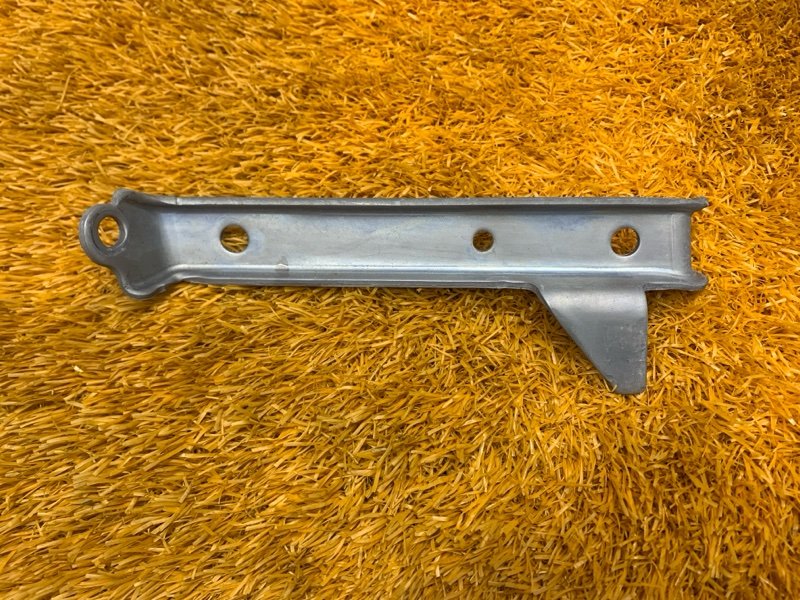 Кронштейн интеркулера, 340 рублей, Красноярск