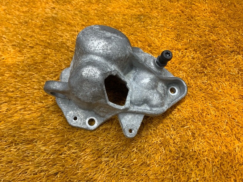 кронштейн, 510 рублей, Красноярск