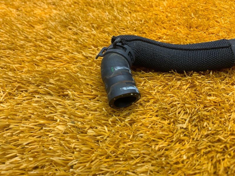 Патрубок системы охлаждения, 200 рублей, Красноярск