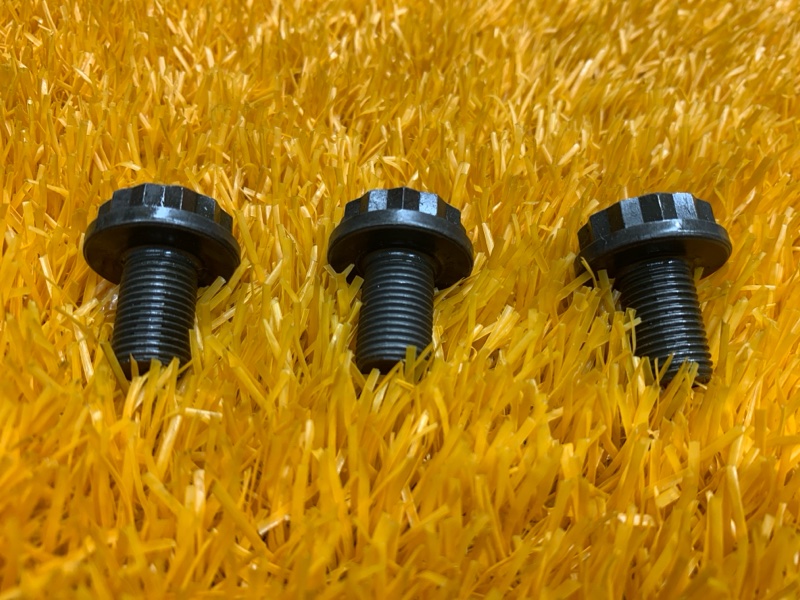 болт гидротрансформатора, 300 рублей, Красноярск