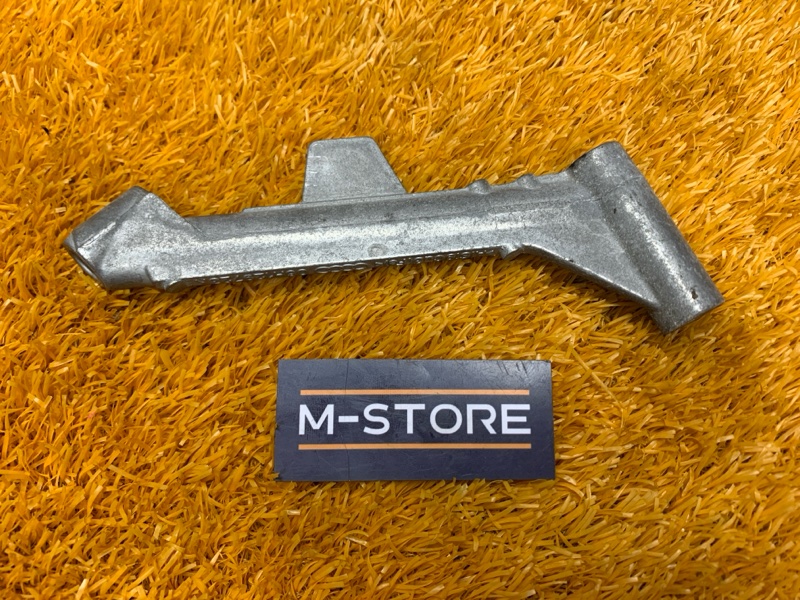 Кронштейн впускного коллектора, 300 рублей, Красноярск