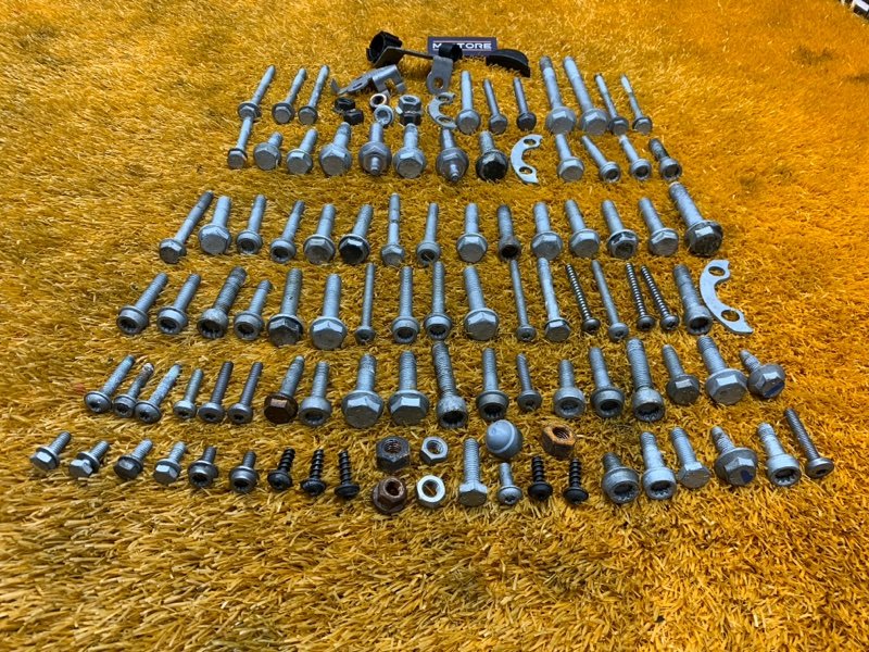 Болты и гайки ДВС, 620 рублей, Красноярск