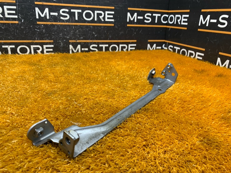 Кронштейн выпускного коллектора, 340 рублей, Красноярск